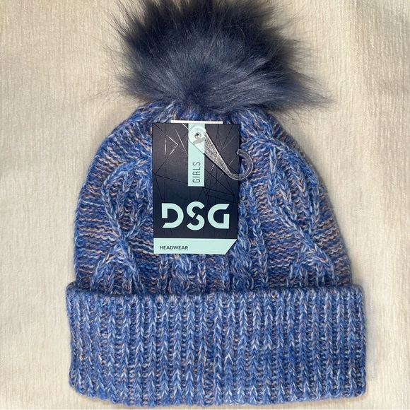 DSG Other - DSG Hat Girls OSFM Blue Melange Cable Knit Faux Fur Pom Pom Beanie Headwear NWT